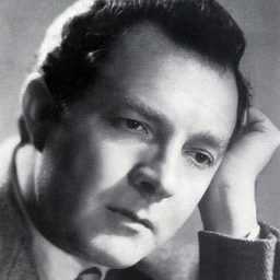 Roberto Bruni 飾演 Dottor Puglia