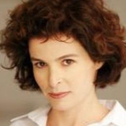 Irene Grazioli 飾演 Chiara