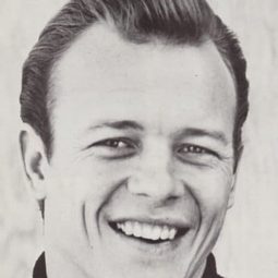 Dar Robinson 飾演 Self (archive footage)