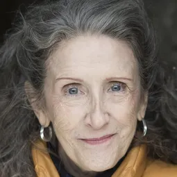 Diana Stewart 飾演 Une femme au balcon