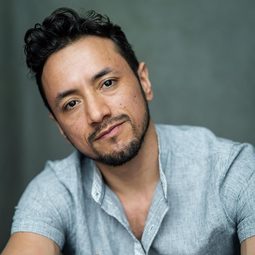 Miguel Hernando Torres Umba 飾演 Ben