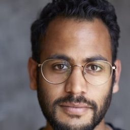 Kiroshan Naidoo - 醇愛戀曲演員 飾演Dr. Patel