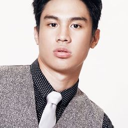 傑若麥亞·里斯伯 飾演 Patrick