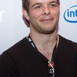 Chris Nash - 恐懼虛空演員 飾演Transformed Sarah