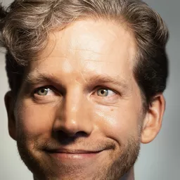 Stark Sands 飾演 Grant Hillman