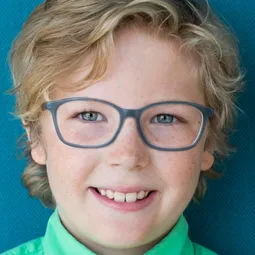 Huck Milner 飾演 Dashiell 'Dash' Parr (voice)