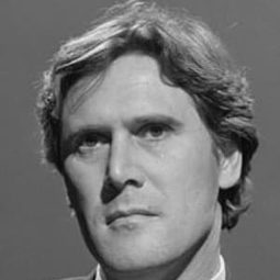 Jules Hamel - 時間之海演員 飾演Piet