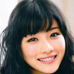 石原聰美 飾演 Hans