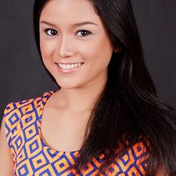 Vanda Mutiara 飾演 Arum