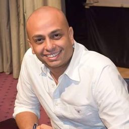 Ahmed Mourad - 藍象 2編劇