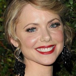 柯萊特·沃爾夫 飾演 Sandra Freehauf