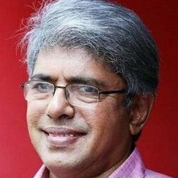 Balachandran Chullikkadu - 麥克風交給法蒂瑪演員 飾演