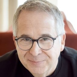 Bertrand de Billy - 灰姑娘 - The Met 2018演員 飾演Self - Conductor