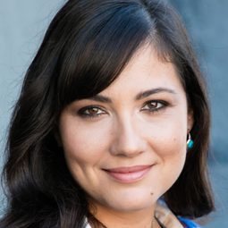 Lesley Demetriades - Sisterhood, Inc.導演