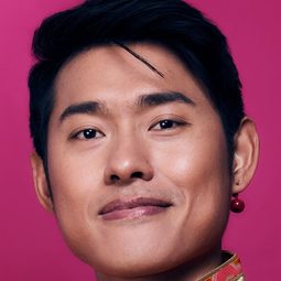 Sonam Topden - 小婦人尋夫記演員 飾演Karma