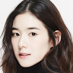 鄭恩彩 飾演 Namhee