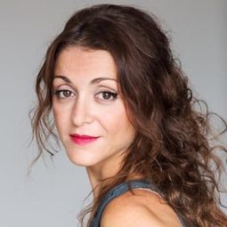 Johanne Toledano - 女子漢又怎樣演員 飾演La secrétaire du docteur