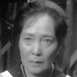 英百合子 - 白い南風演員 飾演