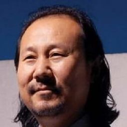 騰格爾 - 飛馳人生演員 飾演大哥
