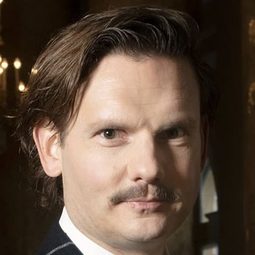 Daniel Hoesl - 富豪遊戲導演