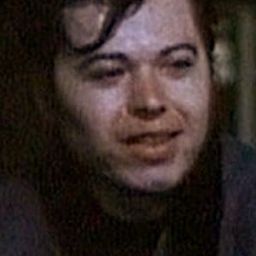 Beau Gentry 飾演 Ants