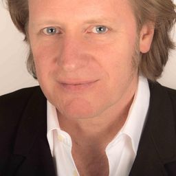 Don Halbert 飾演 Mr. Linton