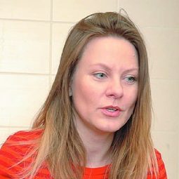 Małgorzata Maślanka 飾演 Płoszkowa