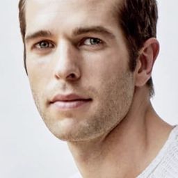 艾瑞克·希克斯 飾演 Todd