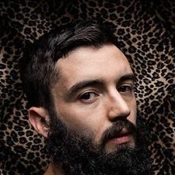 Arthur Gillet - 我的教練我們的菜演員 飾演Poséidon