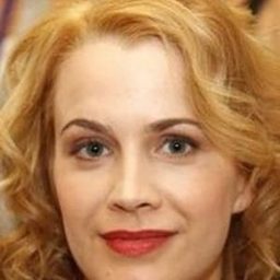 Kata Bartsch 飾演 Screamer