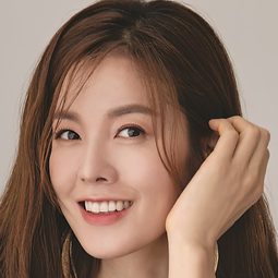 Kim Sung-eun - 媽媽的筆記本演員 飾演Su-jin