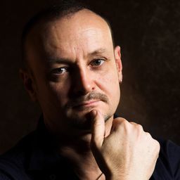 馬可·S·普喬尼 - 真情一線牽導演