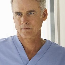 John Terry - 索命黃道帶演員 飾演Charles Thieriot