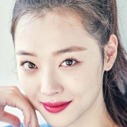 崔雪莉 飾演 Heuk-myo