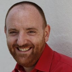 Jérôme Pouly - 女子漢又怎樣演員 飾演Le patron