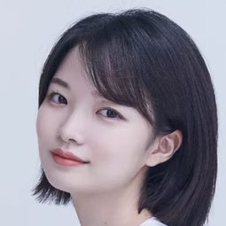 Yoon Yi-reh 飾演 Dong-i