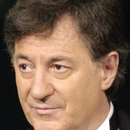 Ion Caramitru - Confession of Love演員 飾演Mihai Gavrilescu 