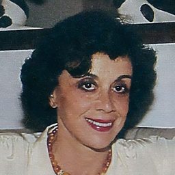 Neide Senna 飾演 Self (archive footage)