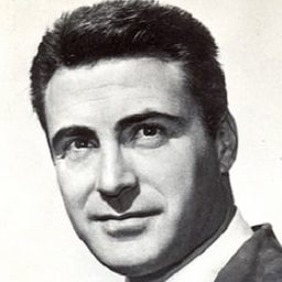 Armando Francioli 飾演 Enrico Patellaro