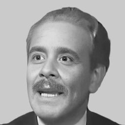 Enrique Garcia Alvarez 飾演 Médico