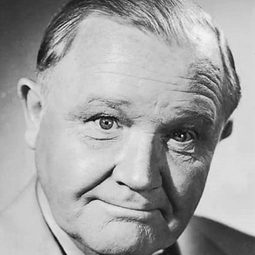 Wade Boteler - A Star Is Born演員 飾演Santa Anita Cop (uncredited)