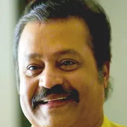 蘇雷什·戈皮 飾演 Thampan