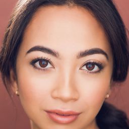 Leana Rae Concepcion - 友情歲月演員 飾演Claudia / Newscaster / Auditionee