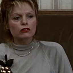 Haydée Caillot 飾演 Customer at the cycle store (uncredited)