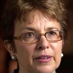 Debbie Nathan - Capturing the Friedmans演員 飾演Self - Investigative Journalist