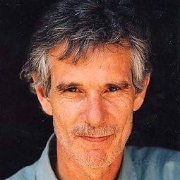 Mario Pardo 飾演 Ramón