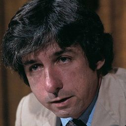 Tom Hayden 飾演 Self - (archive footage)
