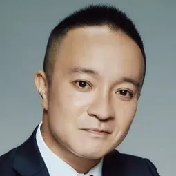 濱田岳 飾演 Horinouchi