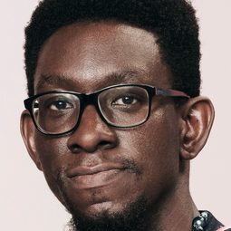 Tolu Olowofoyeku 飾演 Self