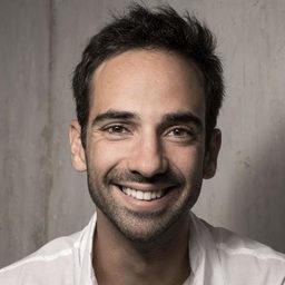 Salvador Nery 飾演 Joaquim